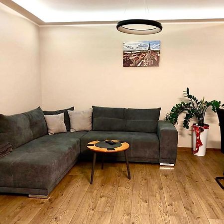 דירות Stary Toruń Apartament Sajowy Z Miejscem Postojowym W Garazu Podziemnym מראה חיצוני תמונה